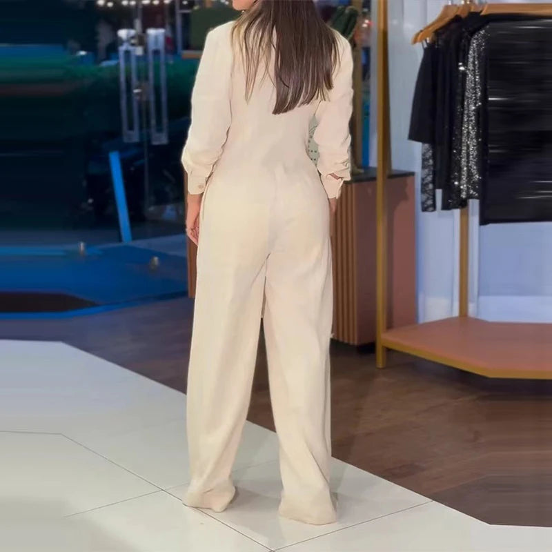 Tuta Eleganza Fluida con Spacchi Frontali