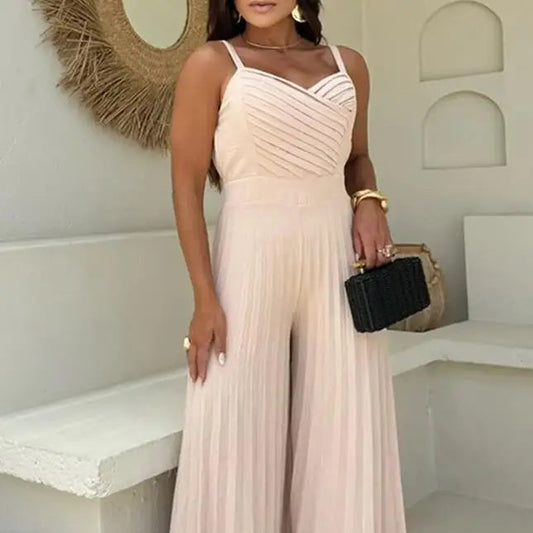 Tuta intera Elegante con Dettagli Plissettati – Stile e Raffinatezza