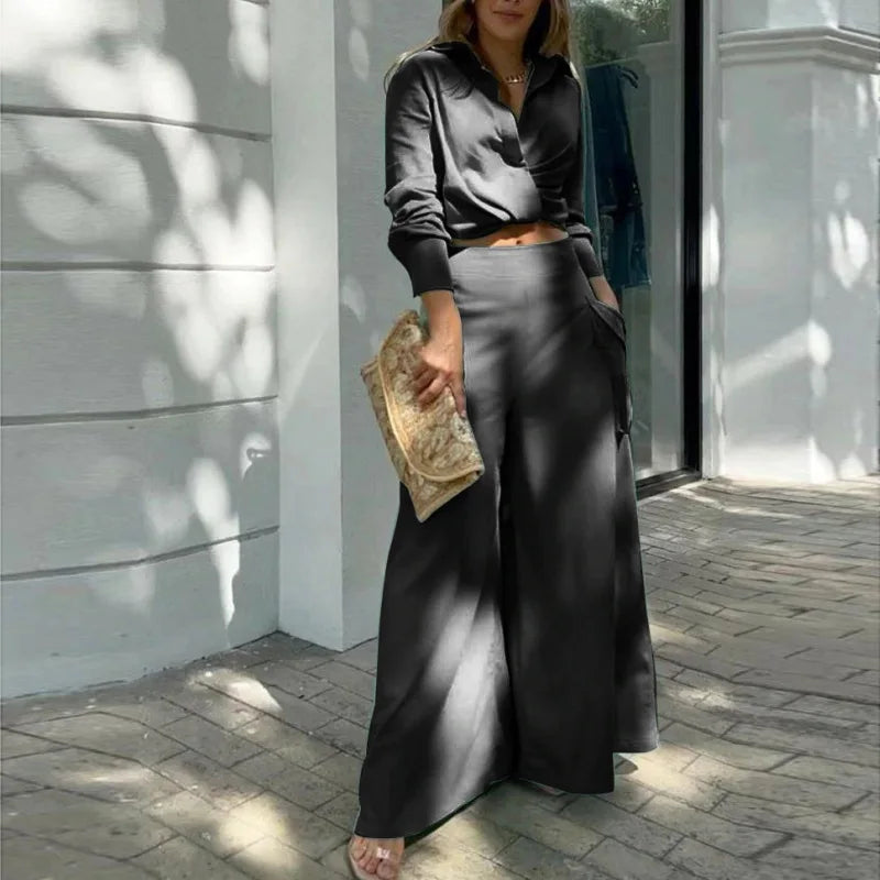 Completo da donna eleganza moderna