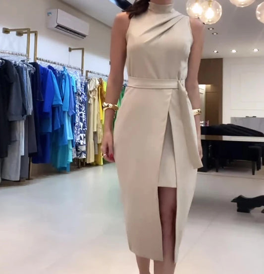 Vestito Vintage Elegante - Modello Tubino: Sofisticazione