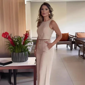 Completo Sofisticato ,Eleganza Minimalista