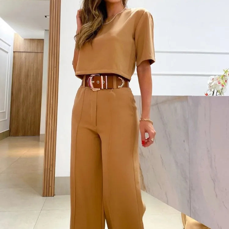 Eleganza e Comfort per la Donna Moderna
