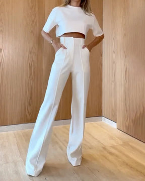 Eleganza e Comfort per la Donna Moderna